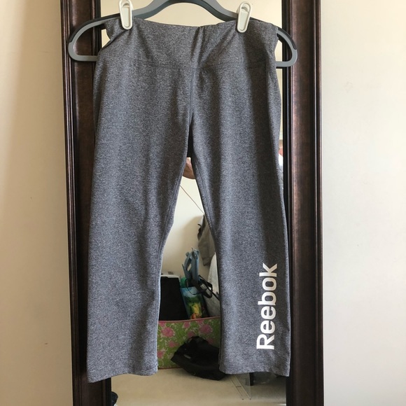 Reebok Pants - Reebok crop leggings
